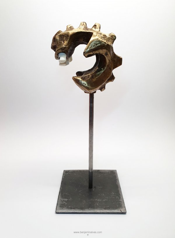 Bronze sculpture "Articulator"